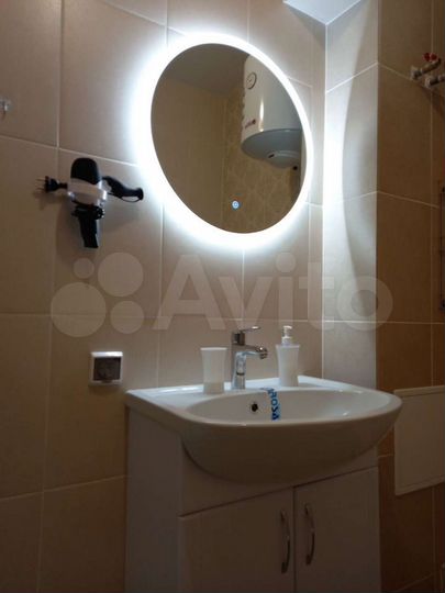 2-к. квартира, 60 м², 8/10 эт.