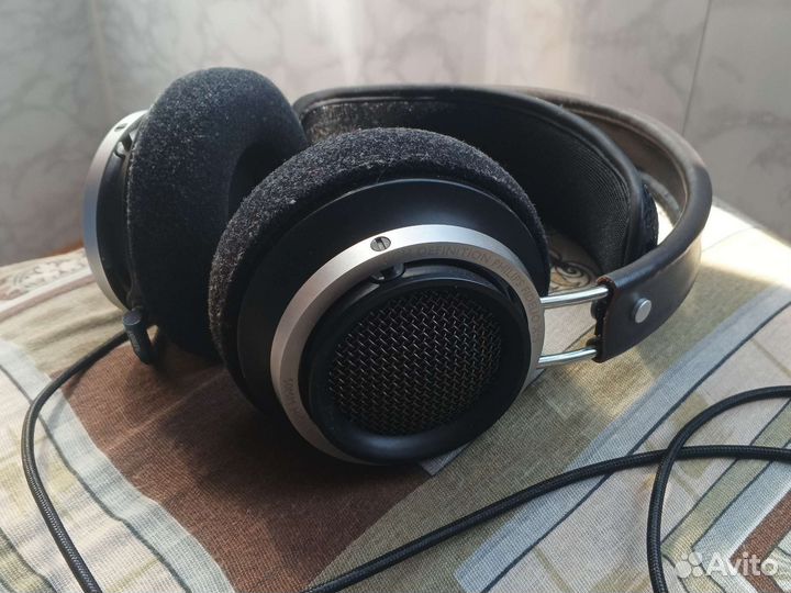 Philips fidelio x1s