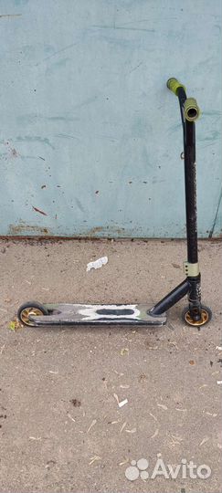 Трюковой самокат