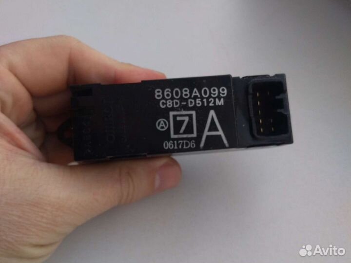 Кнопка стеклоподъёмника Лансер 9