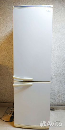 Холодильник Атлант двухкамерный