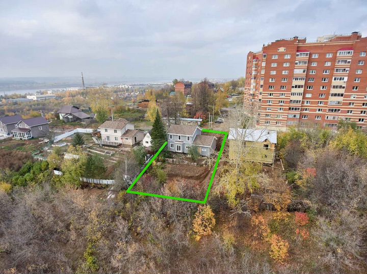 Дом 189 м² на участке 6 сот.