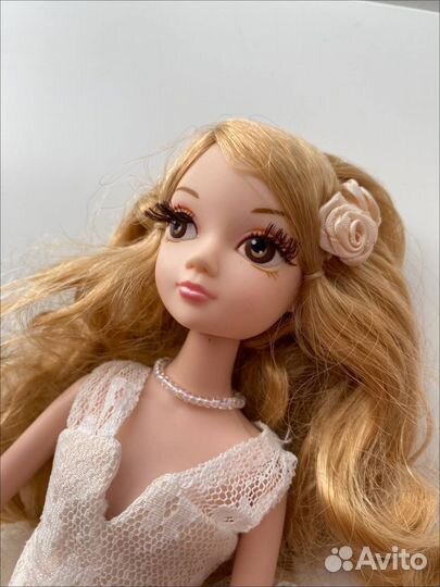 Коллекционная кукла