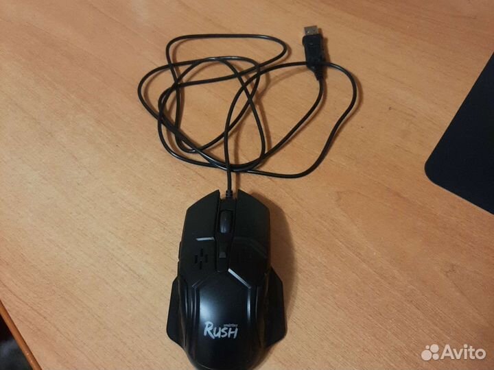 Игровая клавиатура и мышка