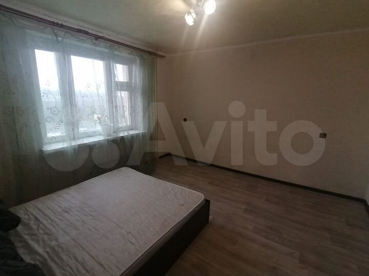 2-к. квартира, 62 м², 8/9 эт.