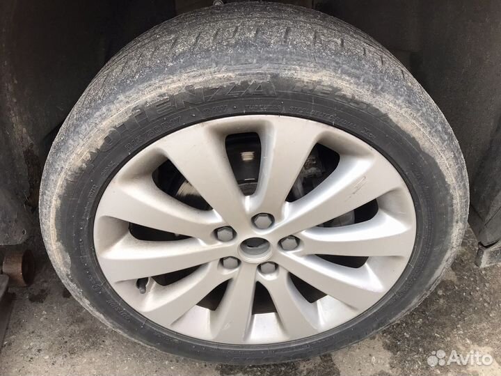 Bridgestone Potenza RE050A 215/50 R17 91W