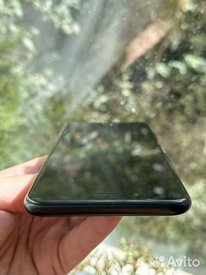 Телефон iPhone 7 plus 32gb