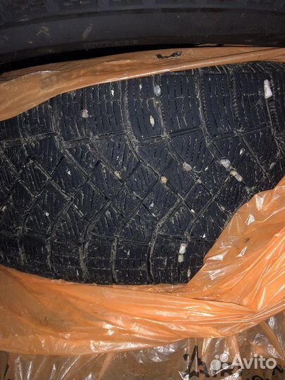 Pirelli Ice Zero FR 225/45 R17 91E