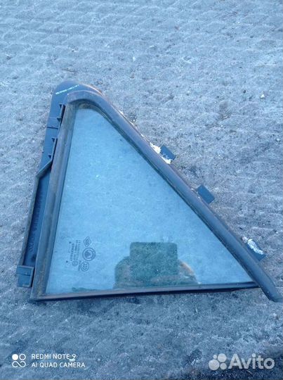 Стекла левых дверей на Джили мк