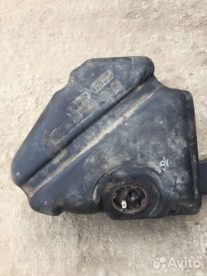 Топливный бак Mercedes C200 W202