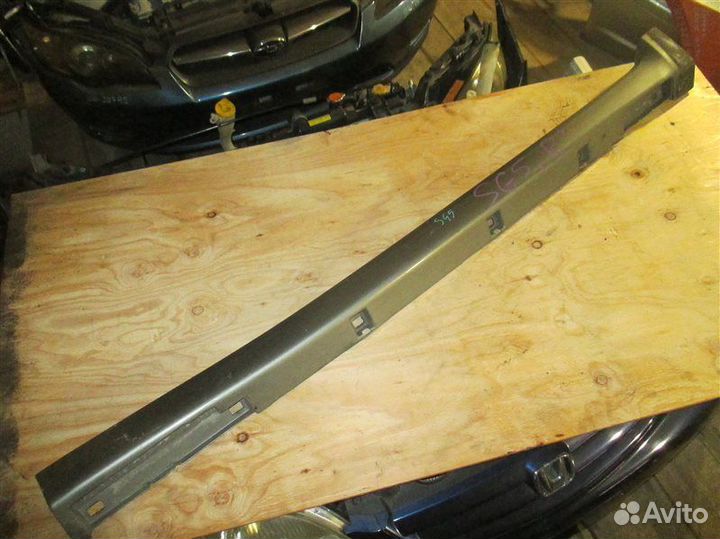 Порог правый Subaru Forester SG5 EJ203 2005
