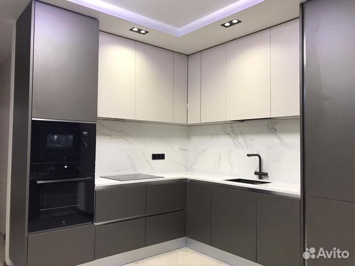 Кухонный гарнирур от производителя