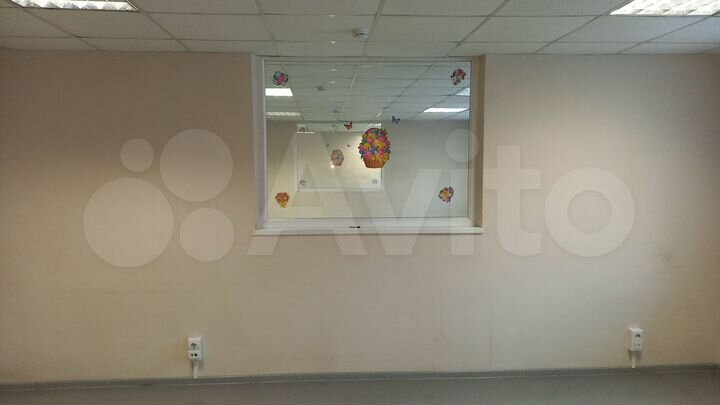 Офисные помещения, 216.4 м²