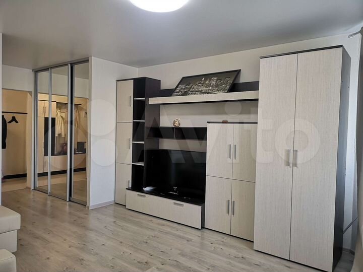 2-к. квартира, 67 м², 3/17 эт.