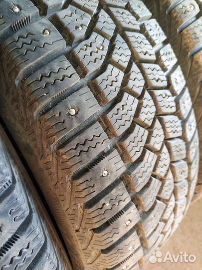 Viatti Brina Nordico V-522 185/55 R15 82T