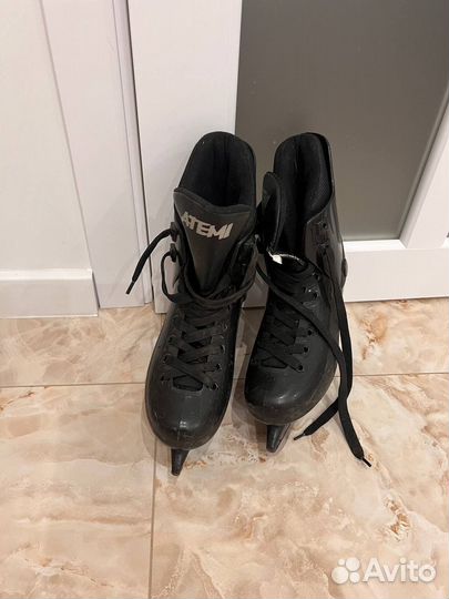 Коньки хоккейные 38 размер