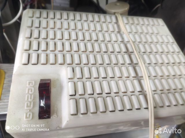 Стабилизатор напряжения 