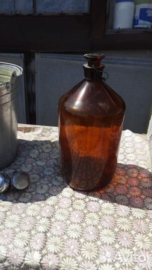 Стеклянные бутыли