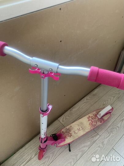 Самокат детский двухколесный для девочки