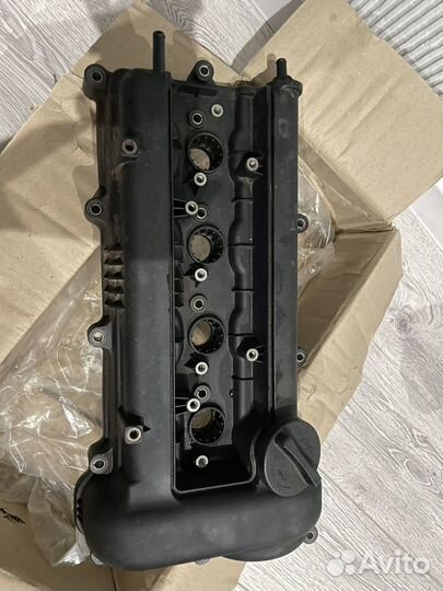 Продажа клапанная крышка KIA/Hyundai