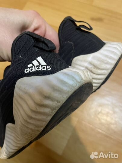 Кроссовки adidas для мальчика 28