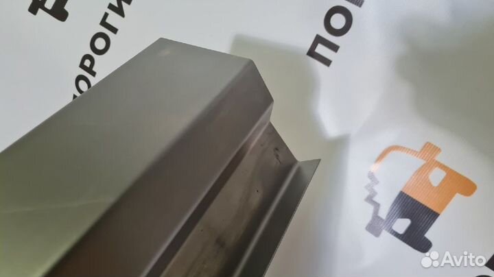 Ремонтный порог правый Toyota Camry xv30