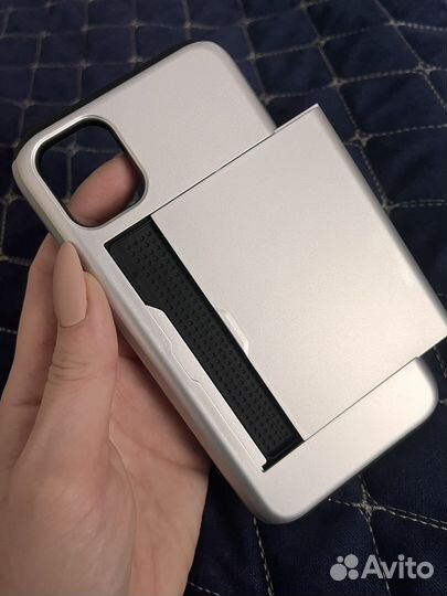 Чехол на iPhone 11