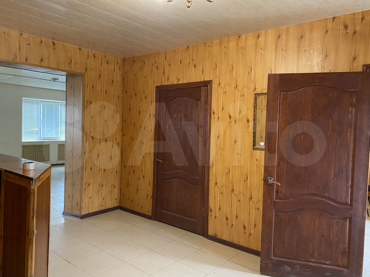 Свободного назначения, 140 м²