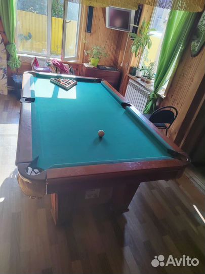 Бильярдный стол американка