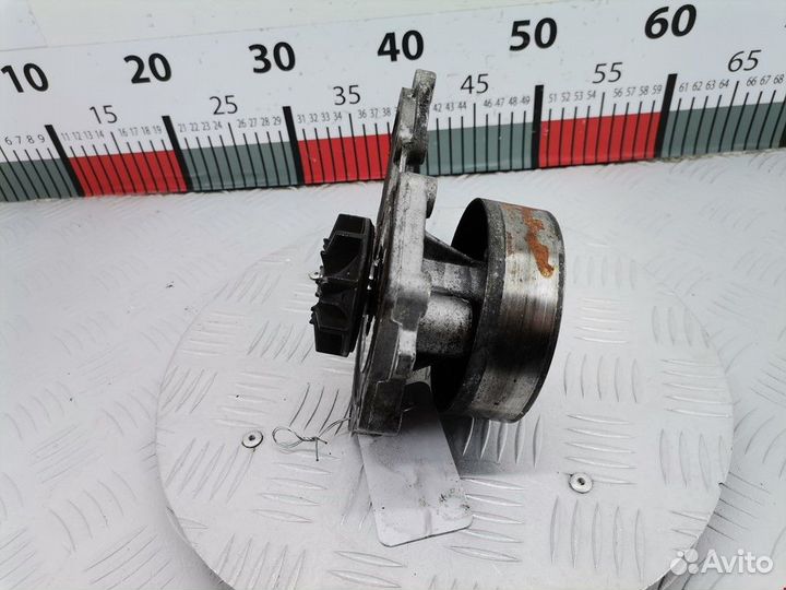 Помпа Renault Scenic рест. 2001