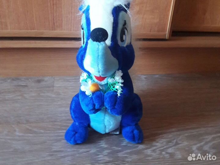 Собака и белка говорящая самолет кошка