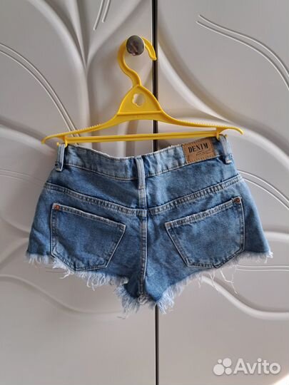 Женские джинсовые шорты