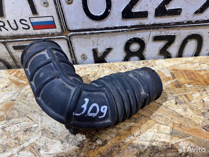 Патрубок воздушного фильтра Daewoo Matiz хетчбэк