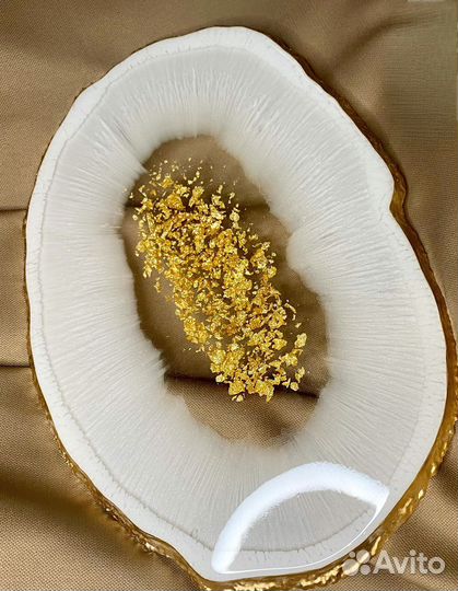 Блюдо из эпоксидной смолы