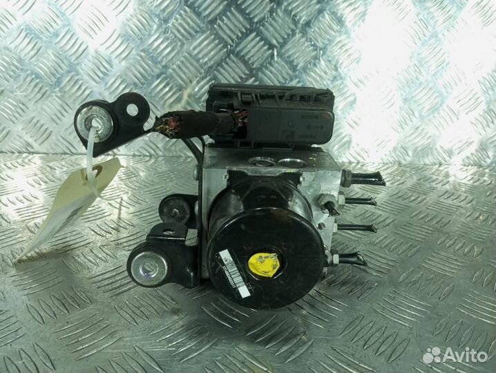 Блок ABS для Volvo S60 2 31329137