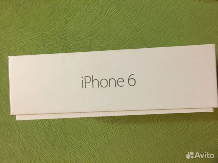Коробка от телефона iPhone