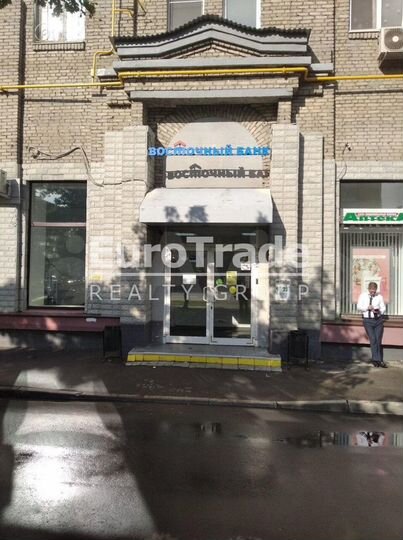 Сдам торговое помещение, 139 м²