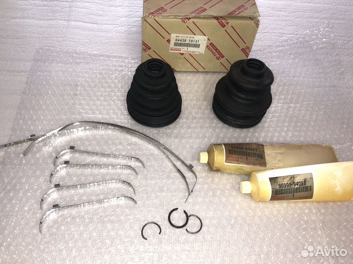 Пыльники привода 3SFE toyota 0443820131