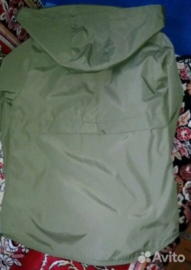 Ветровка женская