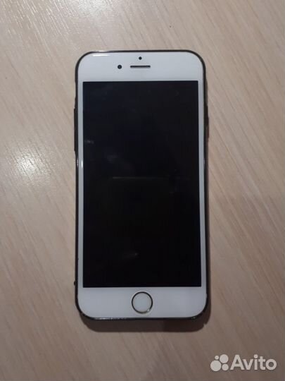iPhone 6S, 32 ГБ