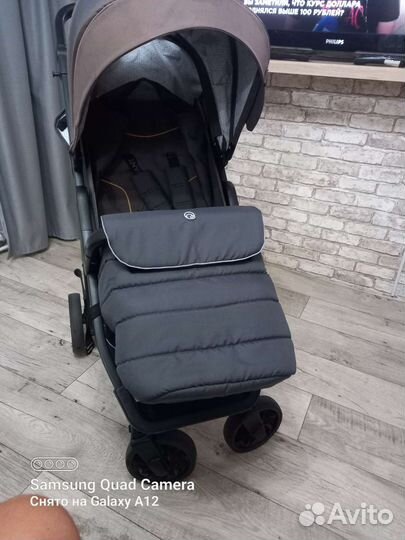 Прогулочная коляска Rant vega