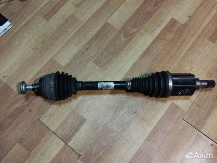 Привод передний левый шрус BMW G30 F90 G11 G12