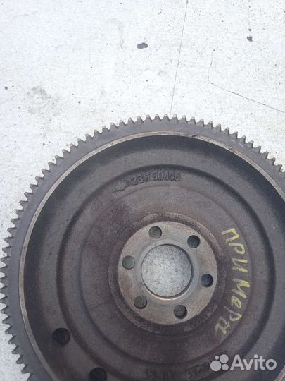 Маховик Nissаn Рrimеra Ниcсан Пpимepa P11 GA16