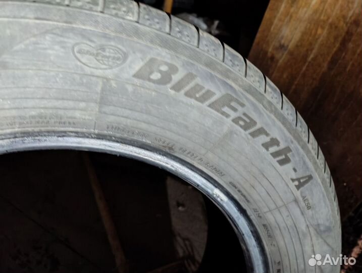 Yokohama BluEarth AE50 215/65 R17