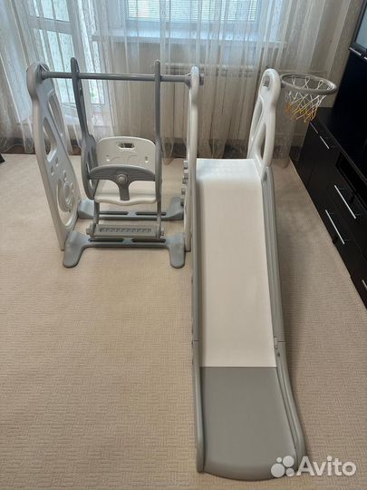 Детская горка с качелями