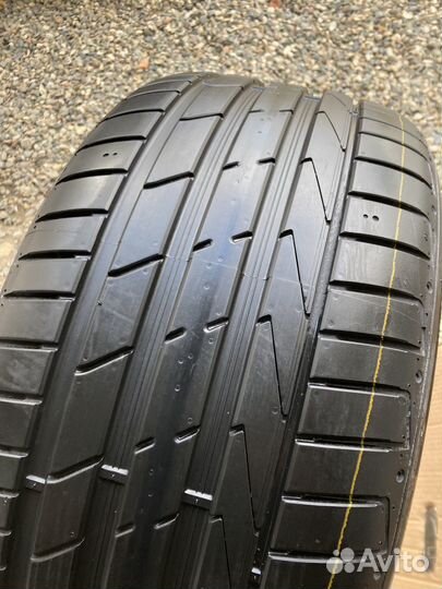 Hankook Ventus S1 Evo 2 K117 245/45 R19 и 275/40 R19 98Y