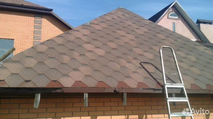 Бригада строителей