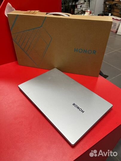 Ноутбук Honor MagicBook 15 AMD Ryzen 7 3700U