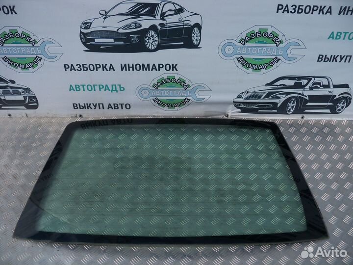 Стекло заднее Ford Focus 1 USA 2001г Седан