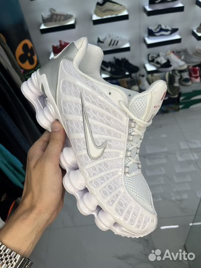 Кроссовки Nike shox